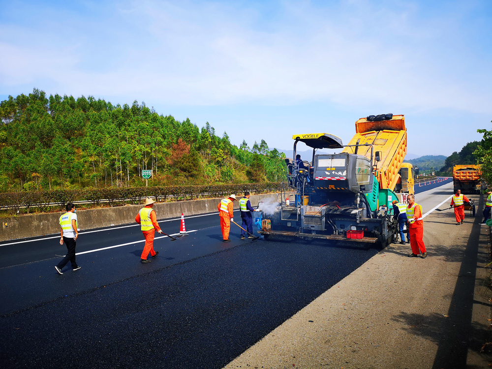 京珠南薄層施工